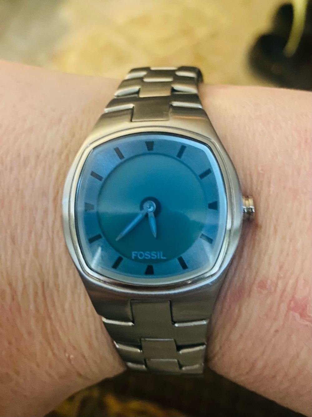 Vintage Fossil Big Tic model JR8313 BLUE faced women’s watch